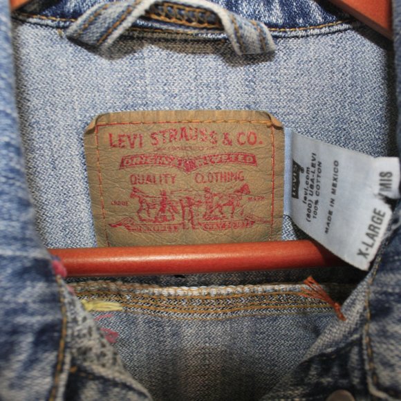 Hand Embroidered & Embellished Denim Levi Jacket - Picture 7 of 7
